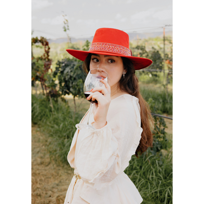San Miguel de Allende is the classic Spanish Cordobes hat. It's handcrafted, made of vegan suede with fine peach finish. Designed for both men and women.