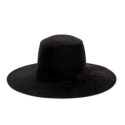 Classic Cordobes hat in color black. 